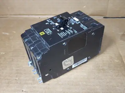 NEW SQUARE D EDB34080