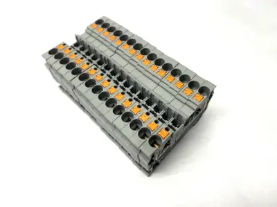 USED PHOENIX CONTACT FEED-THROUGH TERMINAL BLOCK 3211757 LOT OF 15