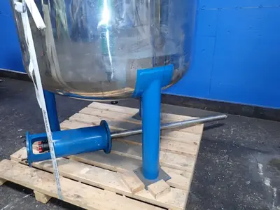 400 Gallons S/s Tank W/agitator