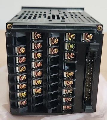NEW Omron ES100X-AAH04FE