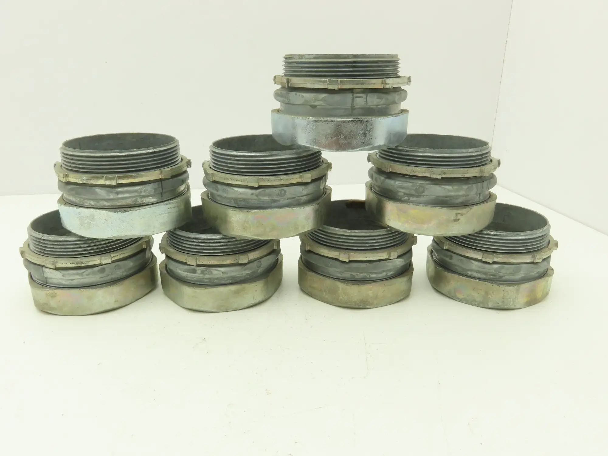 3-1/2" EMT Conduent Compression Connector Rigid IMC Die Cast Lot of 8