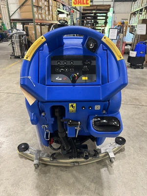 Clarke Focus II Boost Orbital 28″ Walk-Behind Scrubber