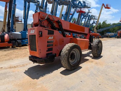 USED 2017 Skytrak 6042