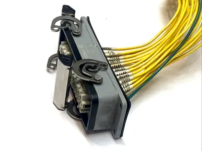 USED WEIDMÜLLER HDC 24B ABU HEAVY‑DUTY RECTANGULAR HOUSING