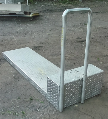 USED ALUMINUM WORK PLATFORM 20 X 60 PLATFORM