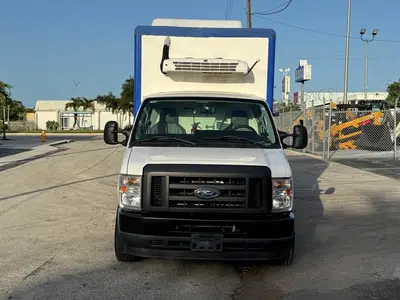 Used 2023 FORD E-350 Reefer Trucks Florida US | Truck and Van Outlet #1509225
