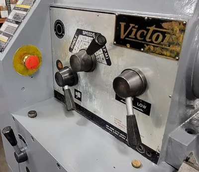Used VICTOR 1660 Gap Lathes Kentucky US | Machinery Central #1259617