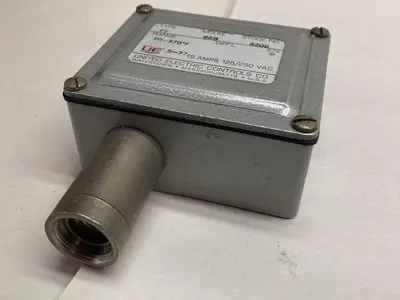 Used UNITED ELECTRIC F7-86B Pressure Switches Ohio US | Surplus Asset Holdings #1553610