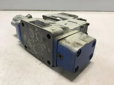 USED REXROTH 4WRLE16W180SJ3XG24K0A1M