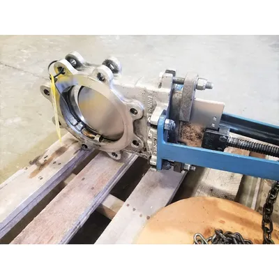 USED DEZURIK KGC