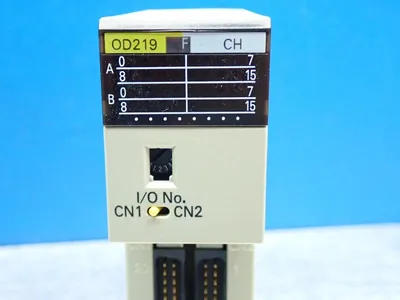 USED OMRON C200HOD219