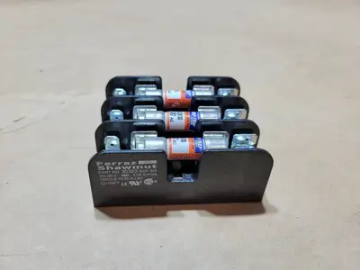 Used FERRAZ SHAWMUT 30323 Misc Electrical & Power Parts British Columbia CA | Lenmark #836009