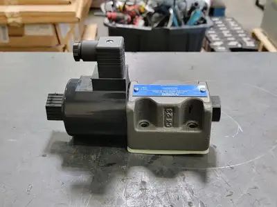 NEW YUKEN DSG-03-2B2B-D24-N-5090