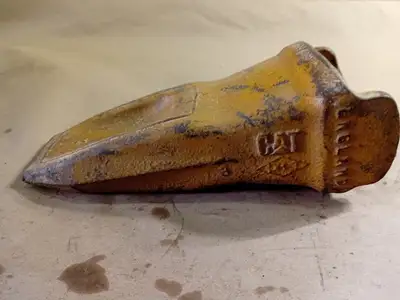 NEW CATERPILLAR 220-9089