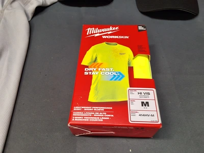 Used _UNKNOWN_ _UNKNOWN_ Apparel, Gloves, Lab Coats Michigan US | Miedema Asset Management Group #1424852