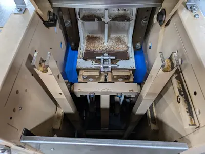 USED BENIER 8012