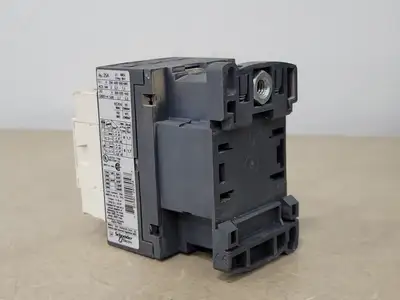 USED TELEMECANIQUE LC1D12