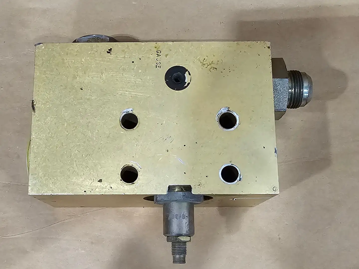 Used VICKERS MCD-4956 Parts (Hydraulics and Pneumatics) British Columbia CA | Lenmark #1440873