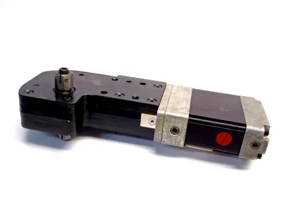 EC63D-A-1-0-D-30-1-0 / NBN2-F48-E8-V1 | Norgren EC63D-A-1-0-D-30-1-0 Power Clamp / Pepperl + Fuchs NBN2-F48-E8-V1 Sensor - Used