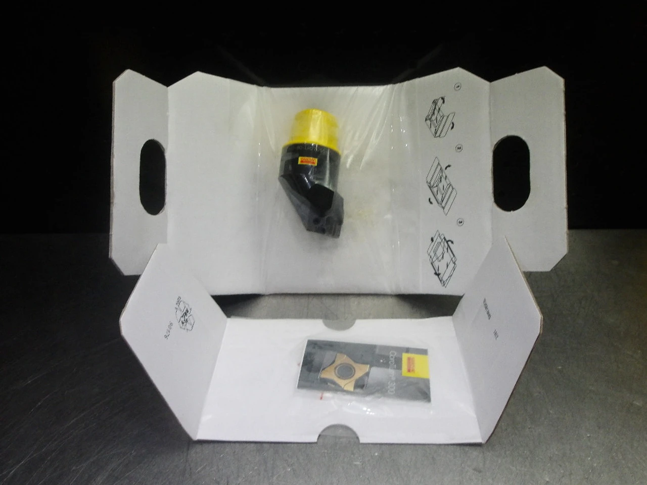 Sandvik Capto C4 100-150mm Coolant Thru Turning Head C4-3-80-LR27055-10C (LOC2266)