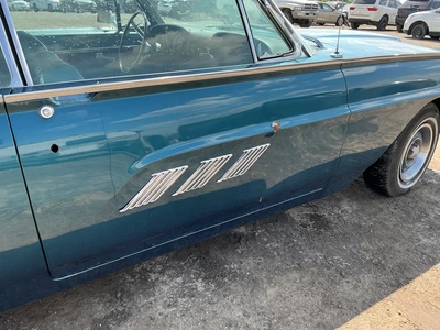 USED 1963 FORD THUNDERBIRD