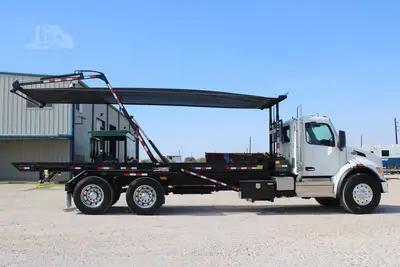 New | in-Stock 2027 PETERBILT 548 Rolloff Trucks Texas US | Roll Off Truck World #1492019