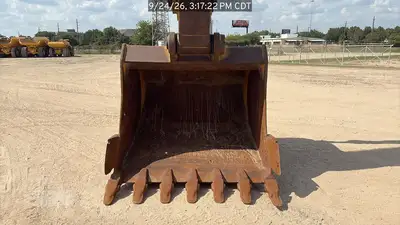 Used 2024 CATERPILLAR 352 Crawler Excavators Texas US | National Equipment Dealers #1545830