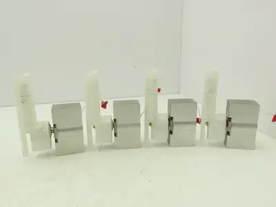 Mantissa Conveyor Tiploc Tilt Tray Tipper RH Actuator Arm 000-101-54  Lot of 4