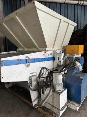 Vecoplan RG62/125-U-XL Shorty SP Single Shaft Shredder 2008