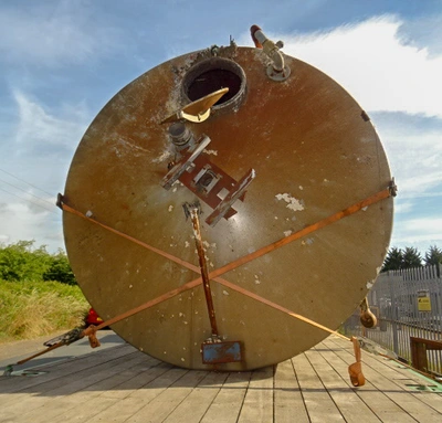 13500L S/S vertical enclosed storage tank