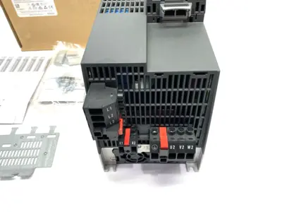 USED SIEMENS SINAMICS G120C DRIVE UNIT PN 15,0KW FILA