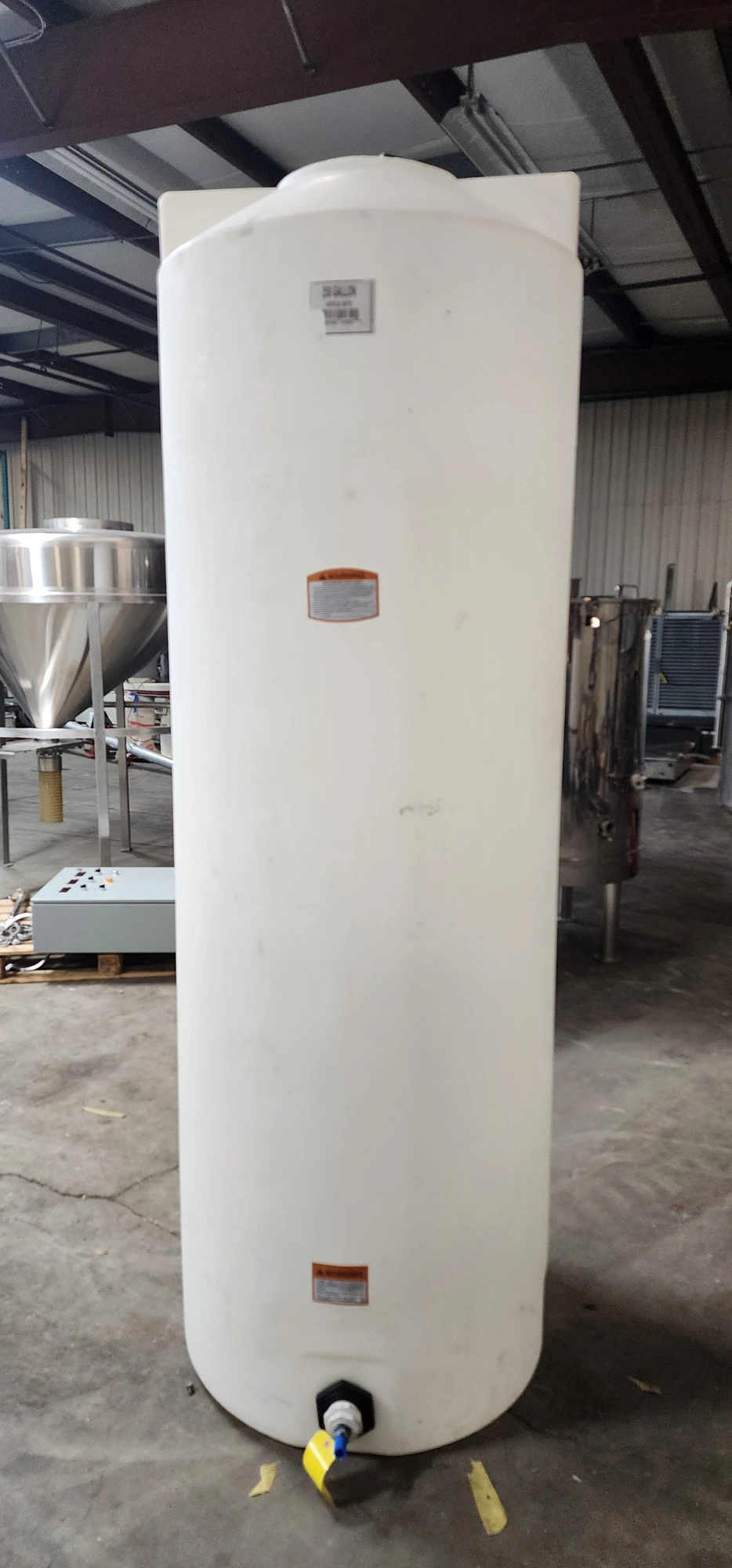 250 Gallon Capacity Poly Tank - Brewery/Winery/Industrial Use