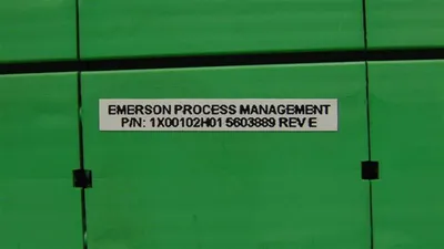 Emerson / Phoenix Contact 1X00102H01 Ovation Power Distribution Module Rev E Used