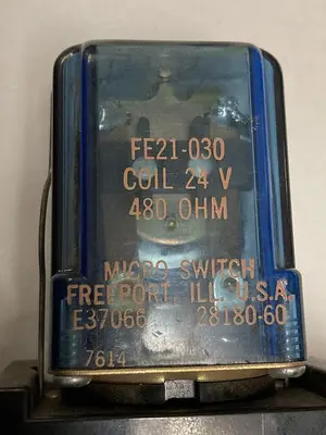 Used MICRO SWITCH FE-21030 Relays & Switches | Surplus Asset Holdings #1205699
