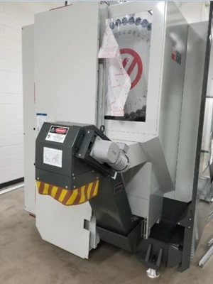 USED 2017 HAAS UMC