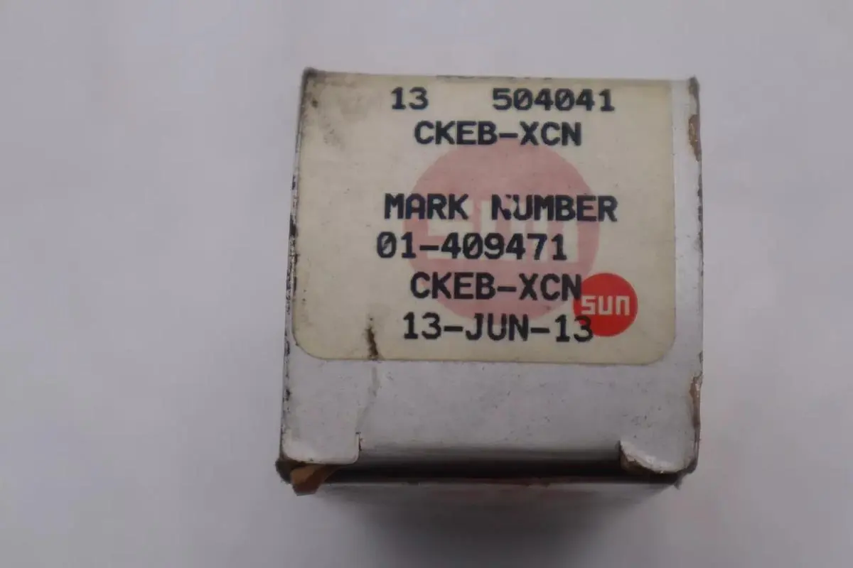 NEW OPEN BOX Sun Hydraulics CKEB-XCN Hydraulic Check Valve STOCK K-3381
