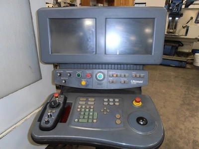 USED 2001 HURCO VTC