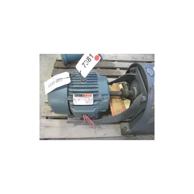 USED 7.5 HP FALK ENCLOSED GEAR DRIVE REDUCER - 25.03:1