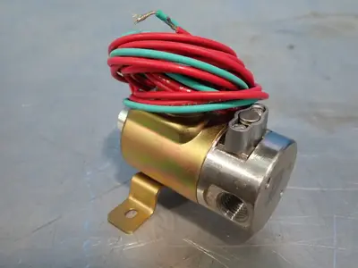 New | in-Stock VERSA ESM330146CGMNWE14A120 Solenoid Valves Ohio US | HGR 24 #864317