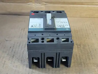 Used GENERAL ELECTRIC TED136015 Switchgears British Columbia CA | Lenmark #477722