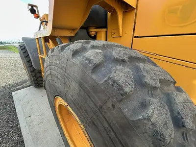 USED 2005 JOHN DEERE 544J