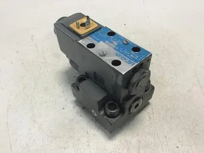 USED VICKERS DG4V-3-2AL-M-U-HL7-60