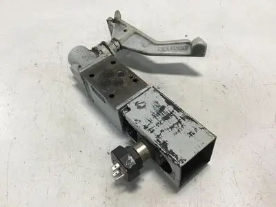 USED PARKER D1VML4HN107XB100
