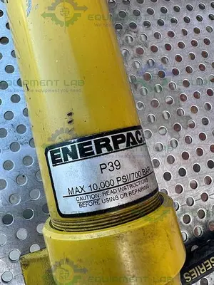 USED SEPTECH ANNULAR EXPANSION STAINLESS STEEL PREPARATIVE HPLC COLUMN W/ HAND PUMP