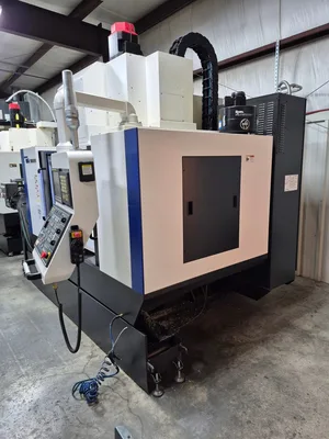 Used 2016 HYUNDAI WIA F500 PLUS Vertical Machining Centers (5-Axis or More) Missouri US | Revelation Machinery #1541197