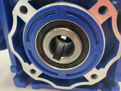 Used Motovario Right Angle Worm Gear Reducer 4028062 Speed Reducers Michigan US | Maverick Industrial Sales #1393282