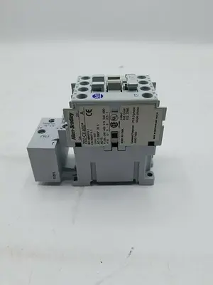 Allen Bradley 700-CF400* Ser A. 100-ETA3 Ser B Relay Control 110v, 120v