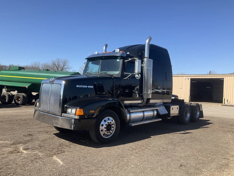 Used 2000 WESTERN STAR 5964SS Conventional trucks | Miedema Asset Management Group #796924