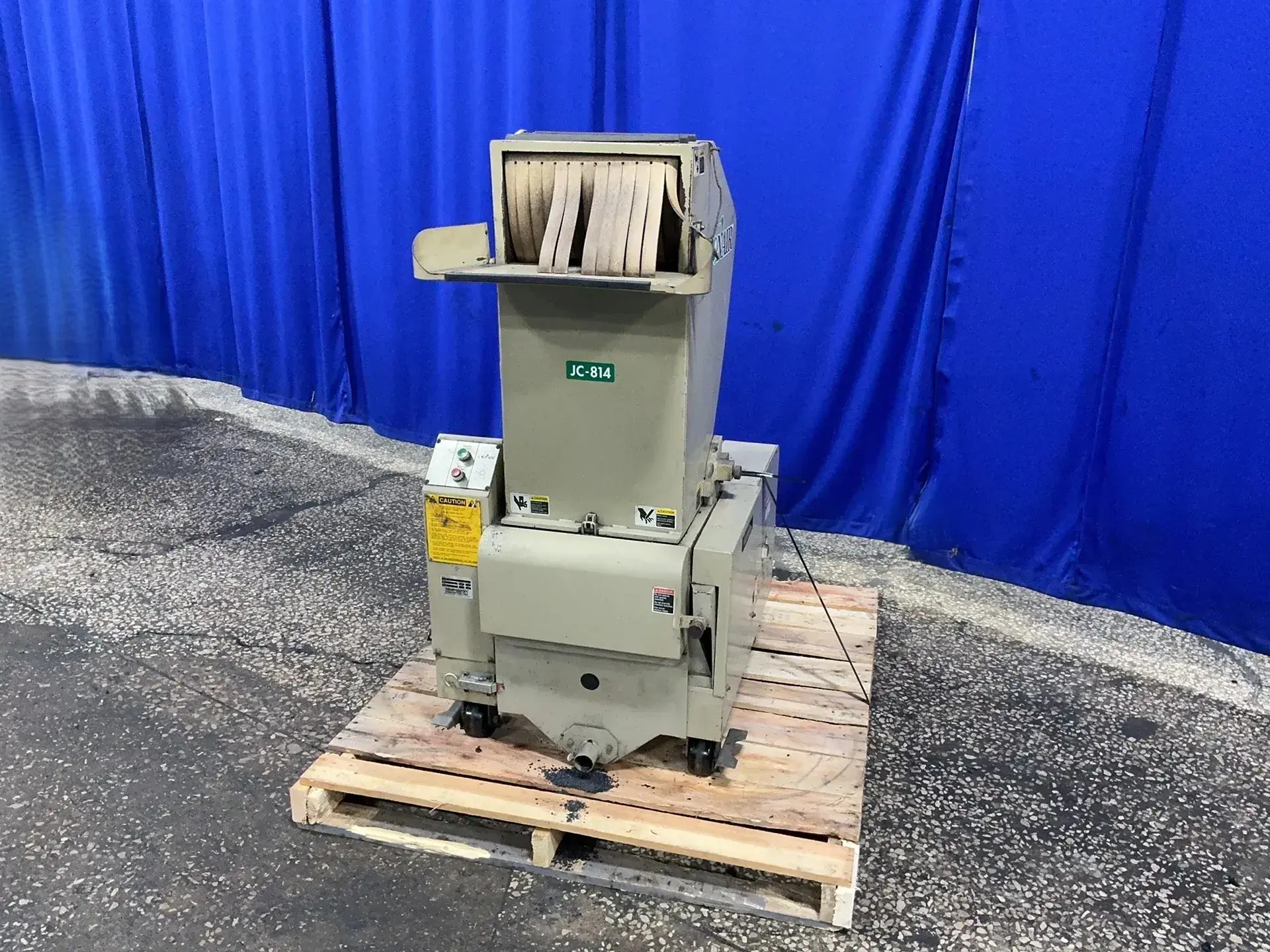 Used CONAIR JC814 Misc Plastics Equipment Ohio US | HGR 24 #1315122
