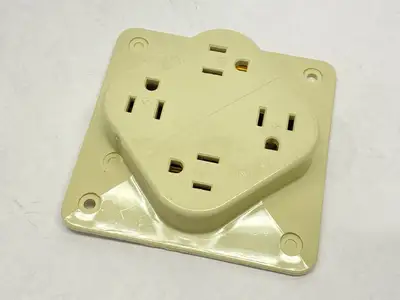 USED HUBBELL HBL 4-PLEX RECEPTACLE IVORY 2-POLE 15A 125V